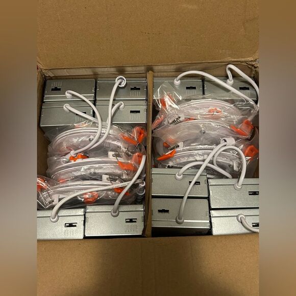 UVFD 12 Pack 6 Inch 5CCT Ultra-Thin LED Recessed Ceiling Light – New in Box** - Picture 8 of 12